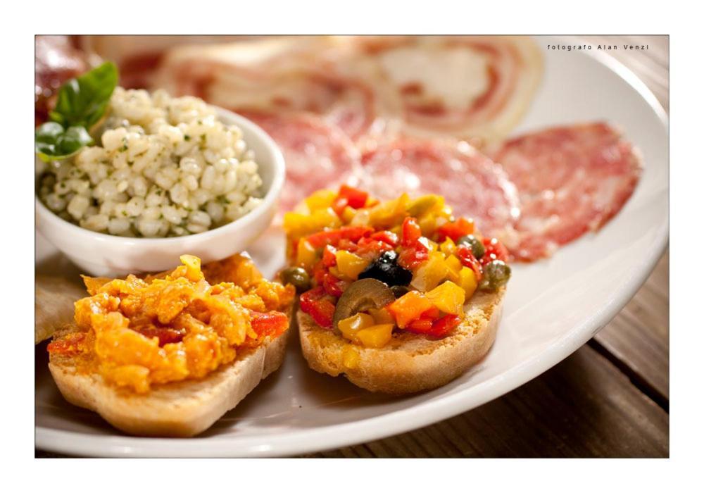La Locanda Della Campanara 산타 소피아 외부 사진
